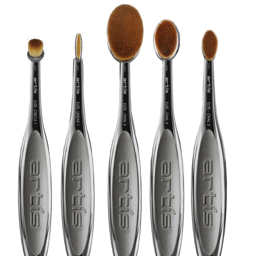 Artis 5 brush set